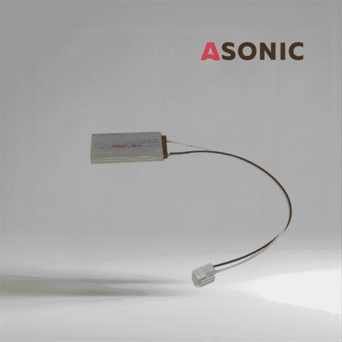 ASONIC 100W plakans sildītājs, kas paredzēts uzstādīšanai uz ultraskaņas tīrītāju rezervuāriem temperatūras kontrolei.