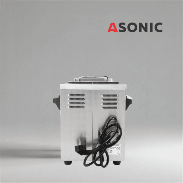 ASONIC IND-30 ultraskaņas tīrīšanas iekārta, pamata līmeņa rūpnieciskā iekārta mazām detaļām, instrumentiem un laboratorijas instrumentiem.